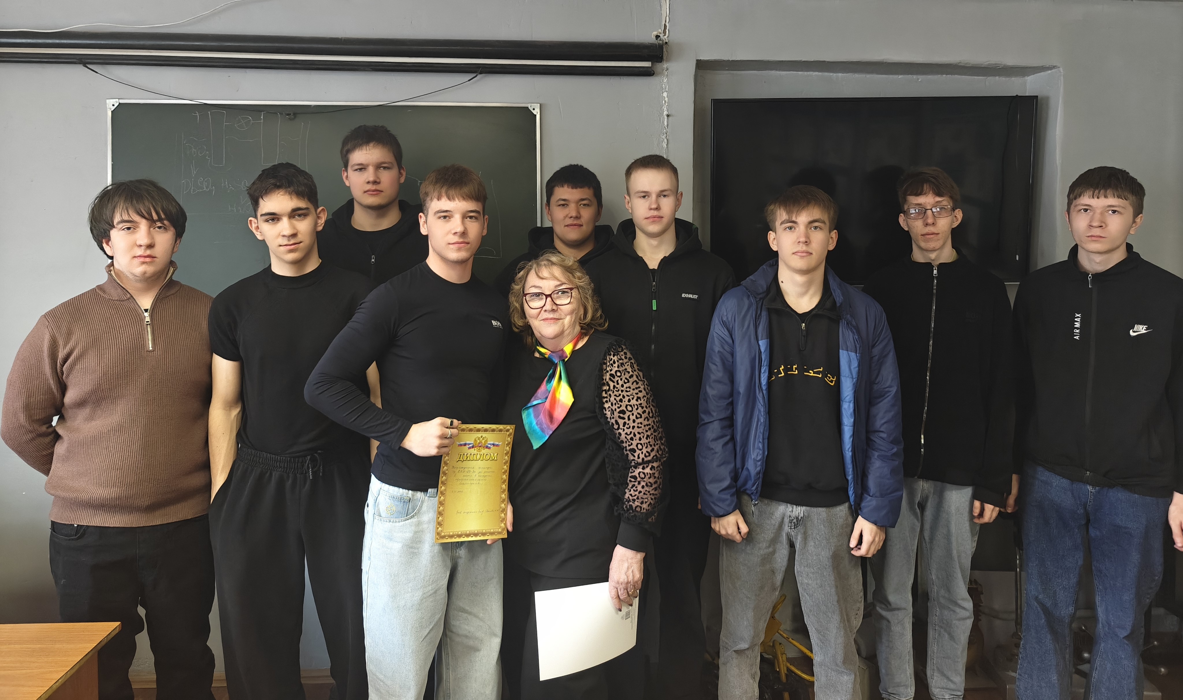 Конкурс профессионального мастерства среди будущих механиков