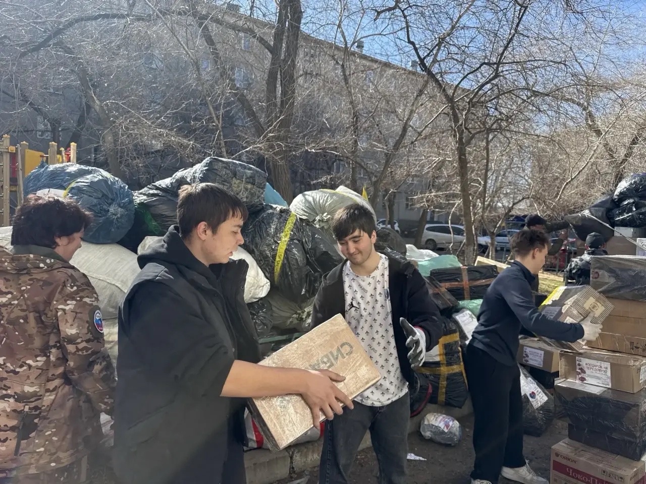 Студенты техникума продолжают активно участвовать в оказании помощи бойцам СВО